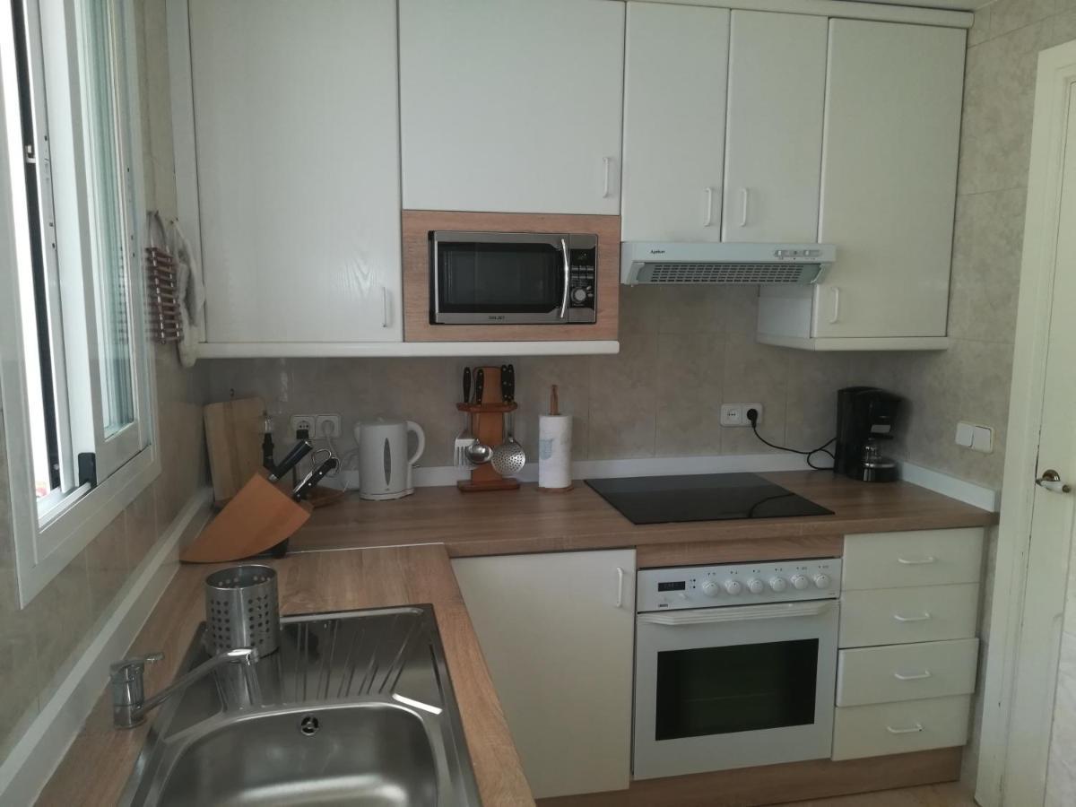 Apartamento La Carihuela - Urb. Eurosol Apartment Torremolinos Luaran gambar