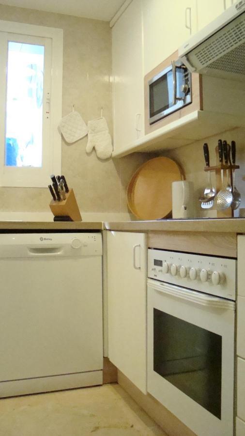 Apartamento La Carihuela - Urb. Eurosol Apartment Torremolinos Luaran gambar