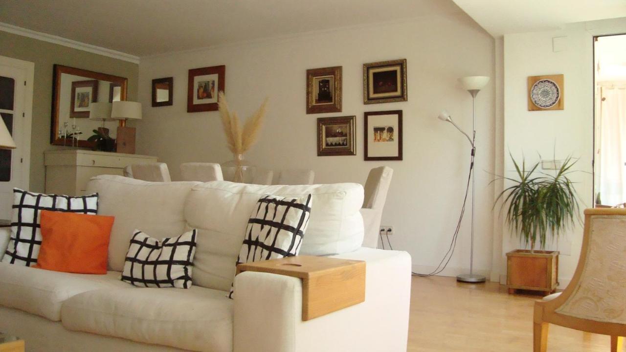 Apartamento La Carihuela - Urb. Eurosol Apartment Torremolinos Luaran gambar