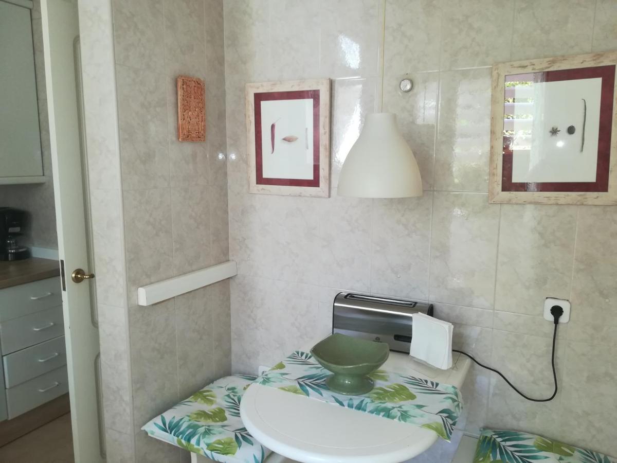 Apartamento La Carihuela - Urb. Eurosol Apartment Torremolinos Luaran gambar