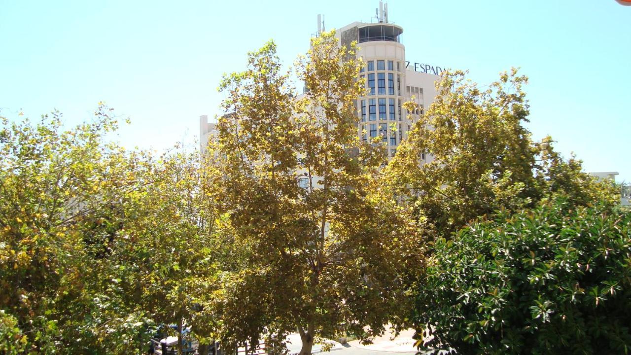 Apartamento La Carihuela - Urb. Eurosol Apartment Torremolinos Luaran gambar