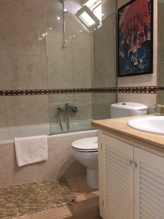 Apartamento La Carihuela - Urb. Eurosol Apartment Torremolinos Luaran gambar