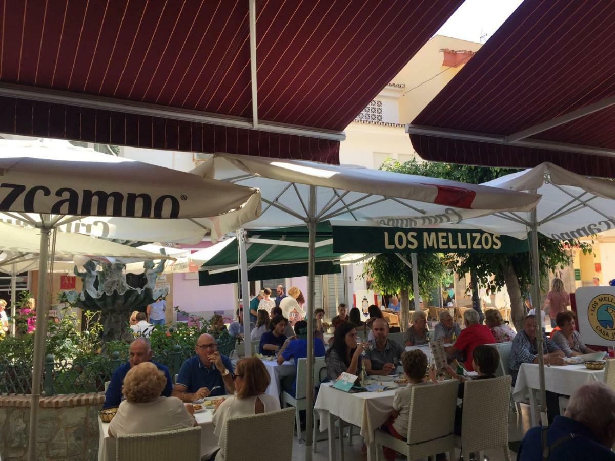 Apartamento La Carihuela - Urb. Eurosol Apartment Torremolinos Luaran gambar